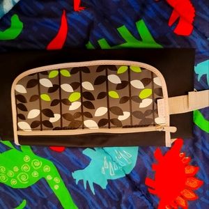 JJ Cole Portable Diaper Changing Pad with storage